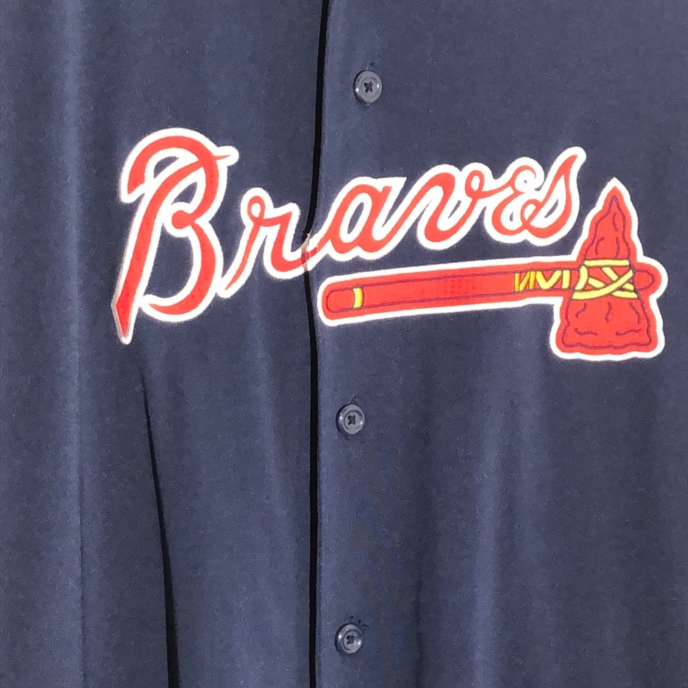 BRAVES button down jersey.(Genuine Merchandise). - Picture 3 of 7